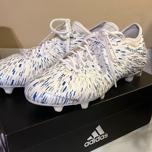 Women’s Adidas Soccer Cleats, size 8